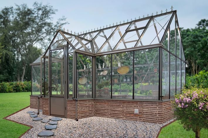 Invernadero de Cristal y Aluminio «El Gótico» - Imagen 2