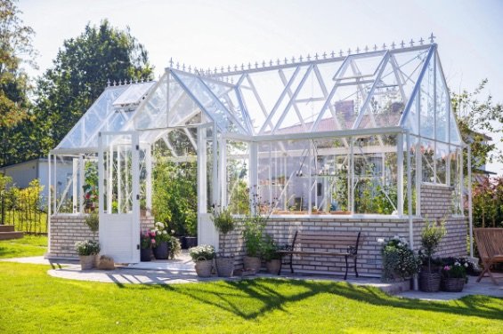 Invernadero de Cristal y Aluminio «El Gótico»